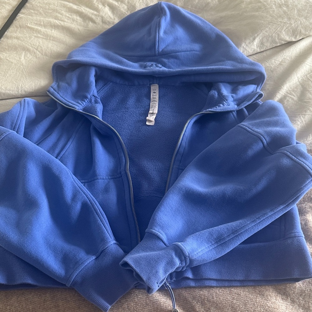 lululemon athletica Women's Blue Full-Zip Hoodie - Picture 3 of 6